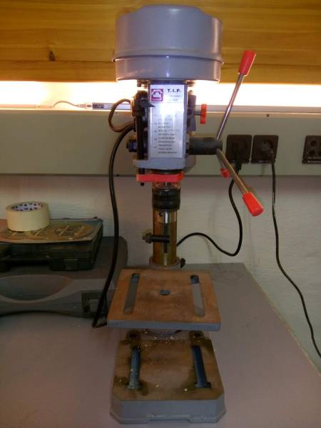 msef_staenderbohrmaschine.jpg msef_staenderbohrmaschine.jpg